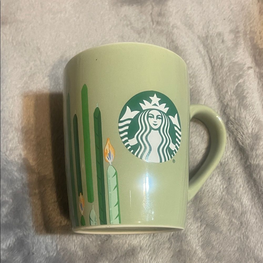 Starbucks Light Green Candle Design Mug 2021